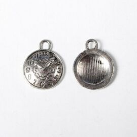 Óra fityegő, medál, antik ezüst színű, 16x13 mm