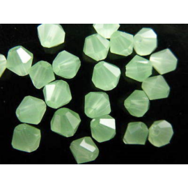Jáde zöld csiszolt bicone üveg gyöngy, 4 mm