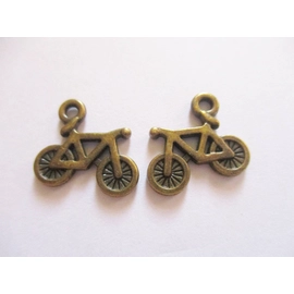 Bicikli fityegő medál, antik bronz színű, 17x15 mm