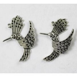 Kolibri, madár medál, antik ezüst színű, 45x34 mm