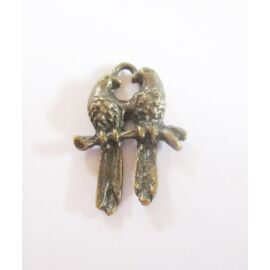 Madár pár, papagáj fityegő, medál, antik bronz színű, 24x12 mm