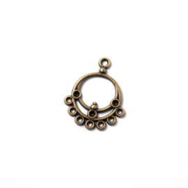 Kis kerek összekötő, fülbevalóalap, medál, antik bronz színű, 27x22 mm