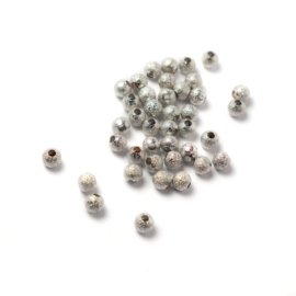 Csillagporos köztes, gyöngy, antik ezüst színű, 4 mm