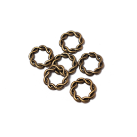 Csavart karika összekötő, fityegő, medál, antik bronz színű, 15 mm