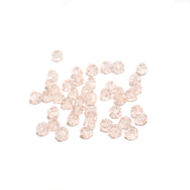 Rózsaszín csiszolt bicone üveg gyöngy, 4 mm