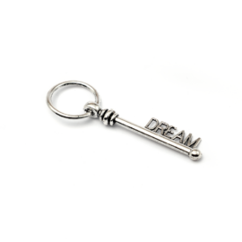 Dream, álom feliratos kulcs medál, antik ezüst színű, 51x18 mm
