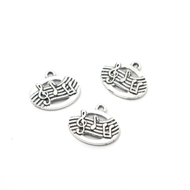 Hangjegy, kotta, violinkulcs fityegő, medál, antik ezüst színű, 20x17mm