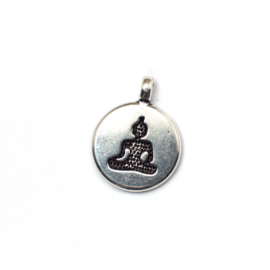 Jóga, mantra fityegő, medál, antik ezüst színű, 18x15 mm