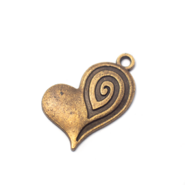 Szív fityegő, medál, antik bronz színű, 22x24 mm