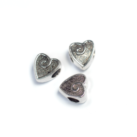 Szív köztes, antik ezüst színű, 11x11x8 mm