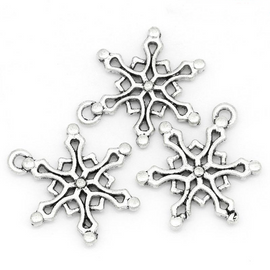 Hópehely, hópihe, jégvirág fityegő, medál, antik ezüst színű, 20x16 mm