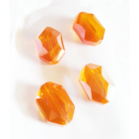 Sötét narancs rózsaszín színjátszó csiszolt üveg gyöngy, hatszög, 18x12x8 mm