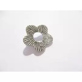 Virág fityegő, medál, antik ezüst színű, 13 mm