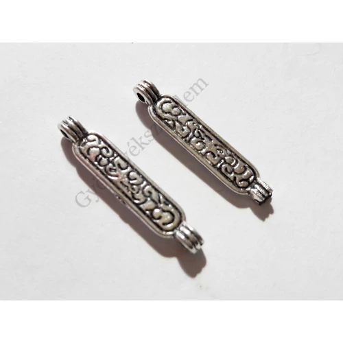 Mintás összekötő, fityegő, medál, antik ezüst színű, 25x5mm