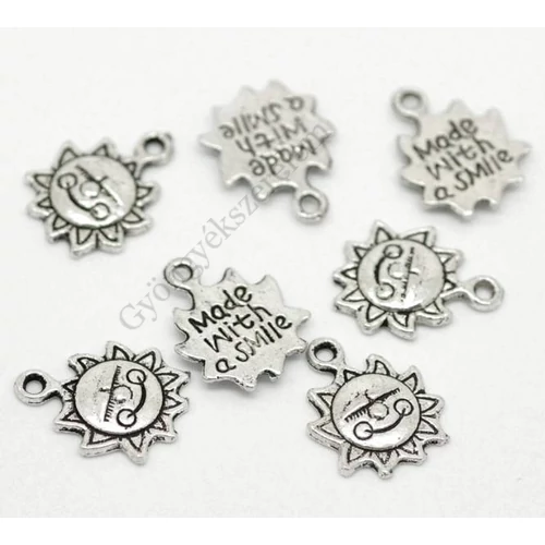 Feliratos nap, napocska fityegő, medál, antik ezüst színű, 16x13 mm