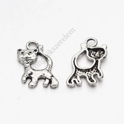 Macska, cica fityegő,medál, antik ezüst színű, 20x14 mm