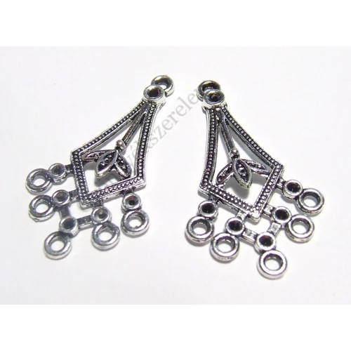 Díszes összekötő, fülbevalóalap, medálalap, antik ezüst színű, 39x22 mm