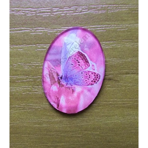 Lepke mintás üveglencse, kaboson, 25x18 mm