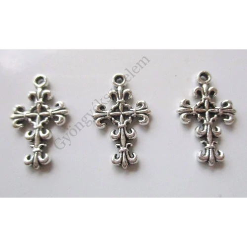 Kereszt fityegő, medál, antik ezüst színű, 23x14 mm