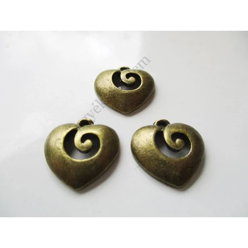 Szív fityegő, medál, antik bronz színű, 15x15 mm