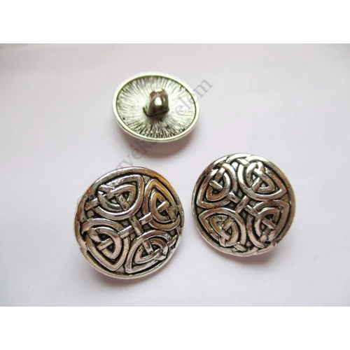 Kelta kereszt mintás antik ezüst színű fém gomb, 17x8 mm