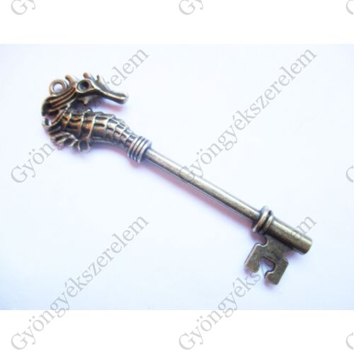 Kulcs, csikóhal fityegő, medál, antik bronz színű, 71x21 mm