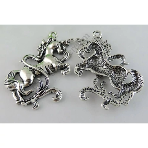 Unikornis, ló, paci fityegő, medál, antik ezüst színű, 47x34 mm