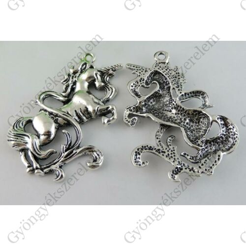 Unikornis, ló, paci fityegő, medál, antik ezüst színű, 47x34 mm
