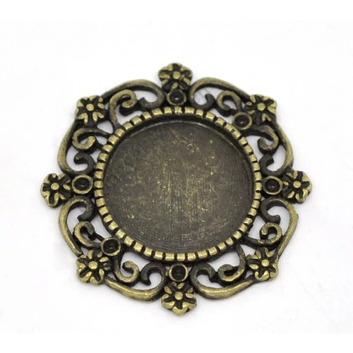 Díszes medálalap, antik bronz színű, 26 mm, 14 mm-es lencséhez