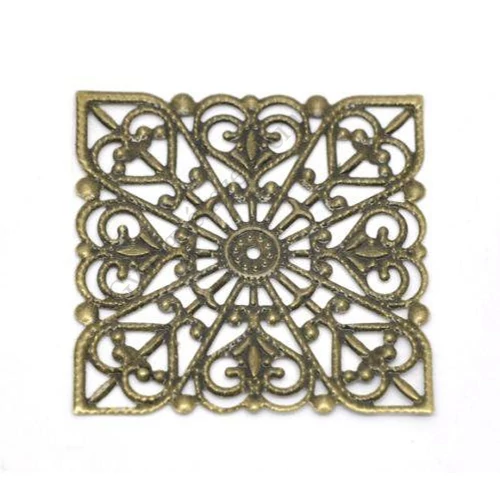 Áttört díszes négyzet medálalap, medál, összekötő, antik bronz színű, 40x40 mm