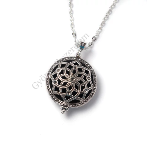 Mandala mintás, nyitható, aromaterápiás, medál, nyaklánc, antik ezüst színű