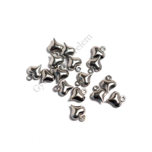 Szív fityegő, medál, acél, antik ezüst színű, 8x10x3 mm