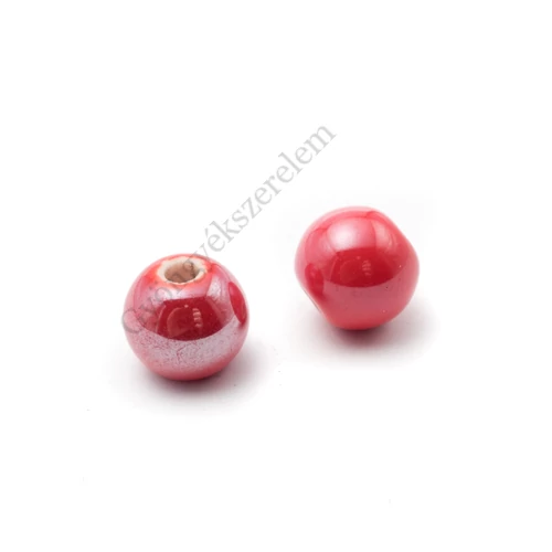 Piros porcelán gyöngy, gyöngyfényű, 10 mm