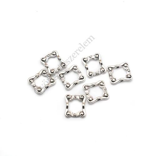 Mintás téglalap gyöngykeret, antik ezüst színű, 16x15 mm