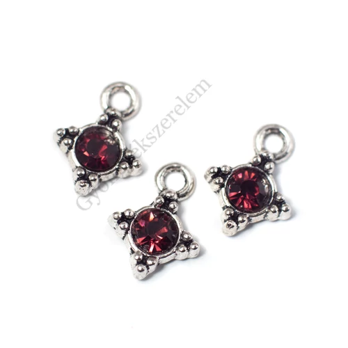 Lila strasszköves fityegő, medál, antik ezüst színű, 17x13 mm