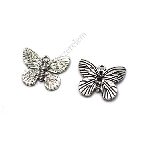 Lepke fityegő, medál, antik ezüst színű, 19x15 mm