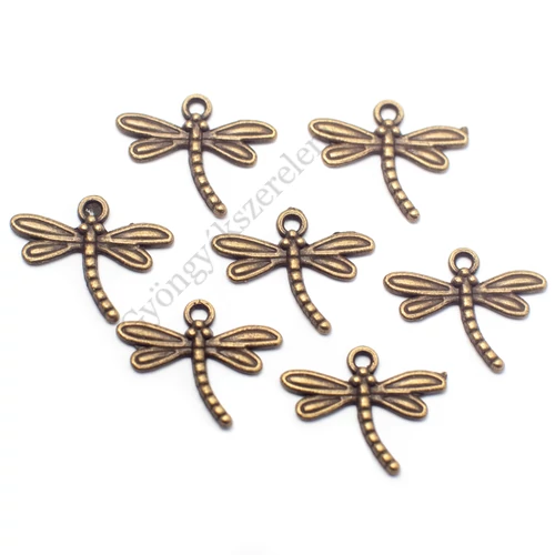 Szitakötő fityegő, medál, antik bronz színű, 18x15 mm