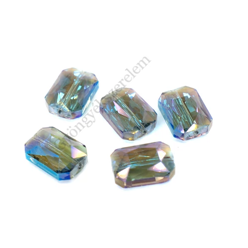 Kék, lila, zöld színjátszó csiszolt üveg gyöngy, szögletes, 19x14x6 mm