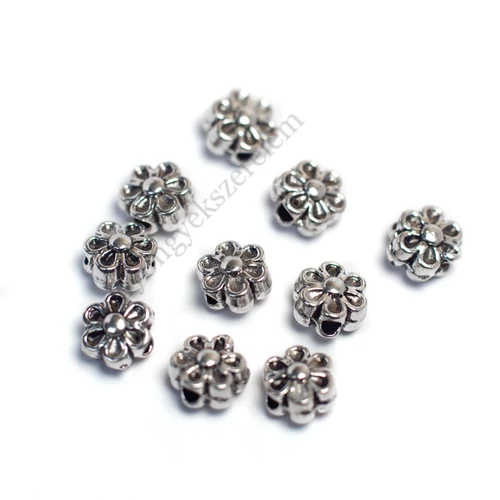 Virág köztes, antik ezüst színű, 6x4 mm, 10 db/cs