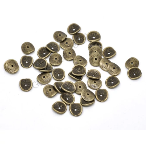 Lapos, hajlított köztes, antik bronz színű, 9x8 mm