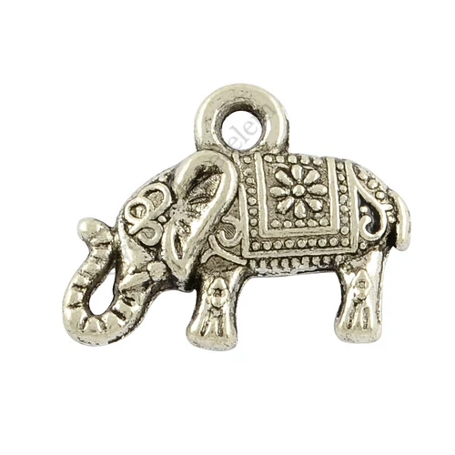 Elefánt fityegő, medál, antik ezüst színű, 17x13 mm