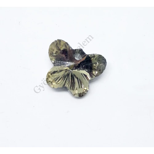Sötét pezsgő színű lepke, üveg medál, 15x13 mm