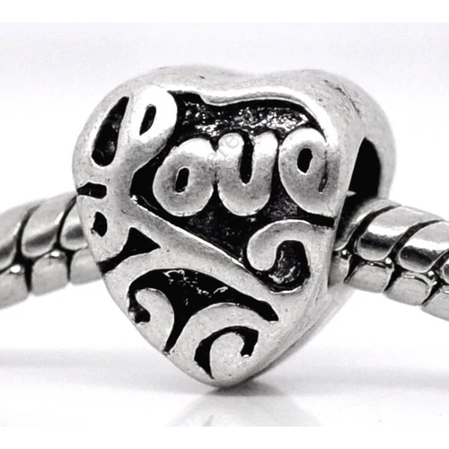 Love feliratos, mintás szív köztes, antik ezüst színű, 9x9x7 mm