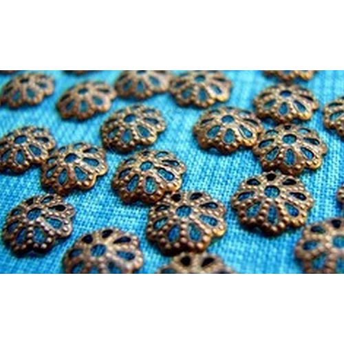 Filigrán gyöngykupak, vörösréz színű, 5 mm