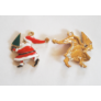 Kép 2/2 - Mikulás, télapó, fenyőfa medál fityegő, medál, antik arany színű, színes, 24x23 mm