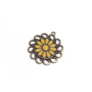 Kép 1/2 - Sárga festett virág medál, antik bronz színű, 32x28 mm