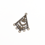 Kép 1/2 - Deltoid összekötő, fülbevalóalap, antik bronz színű, 38x28 mm