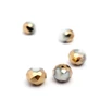 Kép 1/2 - Fehér és metál óarany csiszolt üveg gyöngy, fánk, abakusz, 12x8 mm
