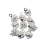 Kép 2/2 - Makk fityegő, medál, ezüst színű, 15x10 mm