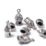 Kép 2/2 - Pici ház, házikó fityegő, medál, antik ezüst színű, 14x7x6 mm